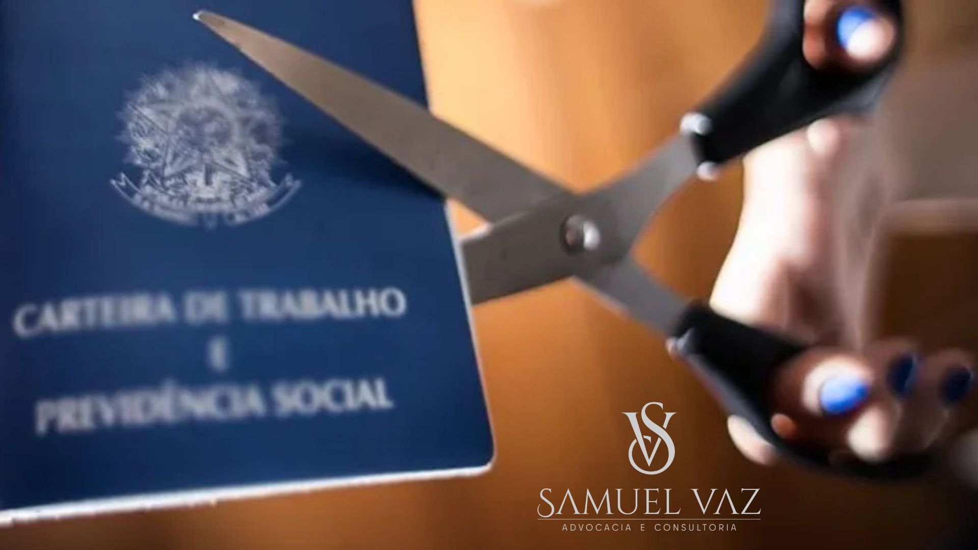 Trabalhou ou está trabalhando sem carteira assinada?